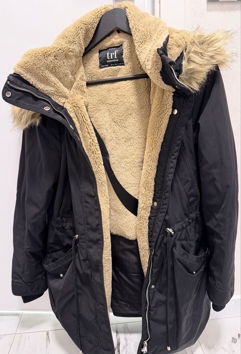 ZARA Яке - с яка