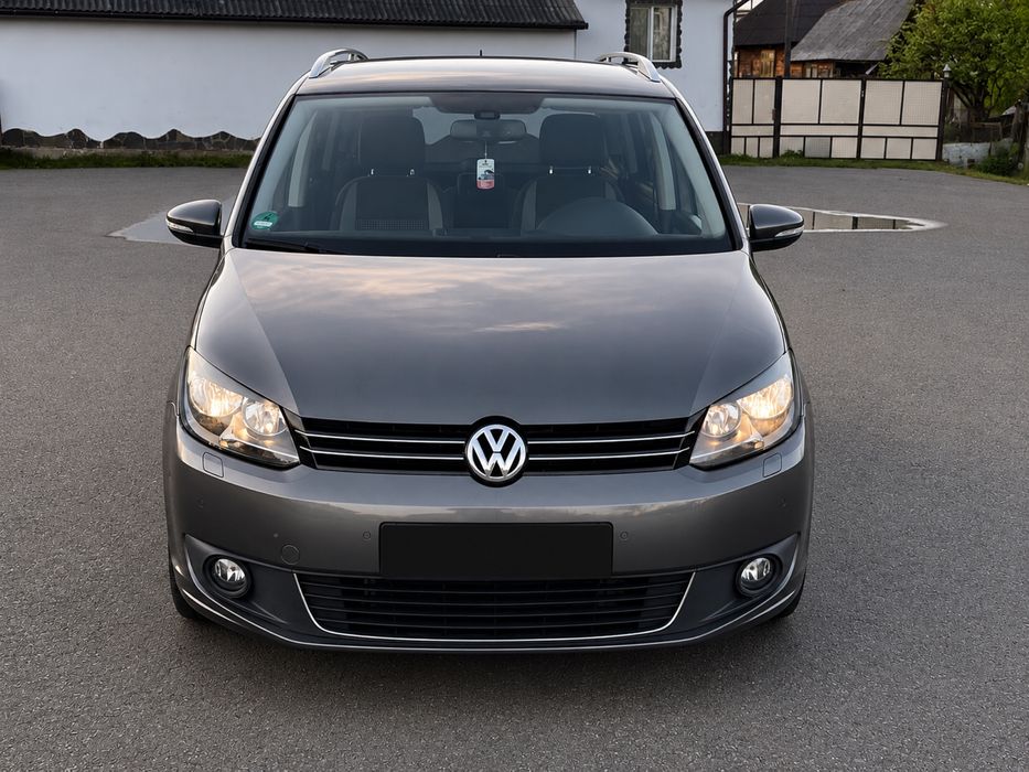 Volkswagen Touran 2.0 TDI BlueMotion – 2013 / Numere zoll valabile