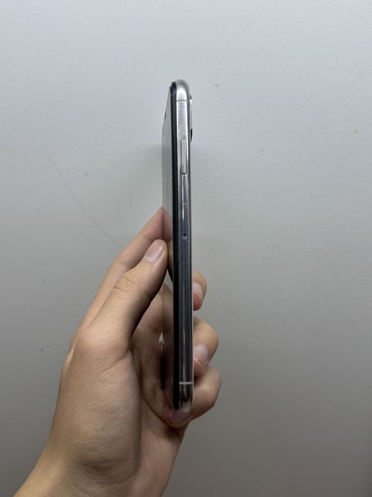 iPhone Xs Max White Aybi yo’q