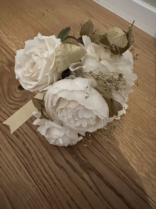 Buchet flori artificiale Dior
