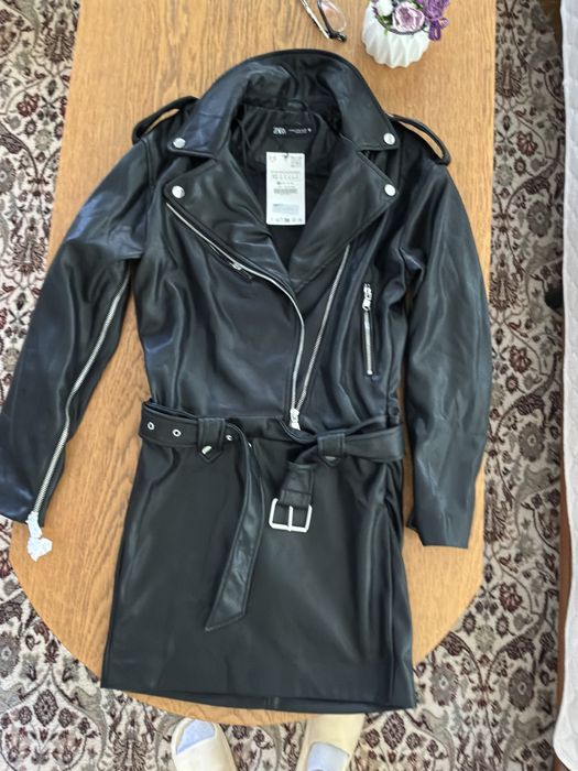 Кожена рокля на Zara