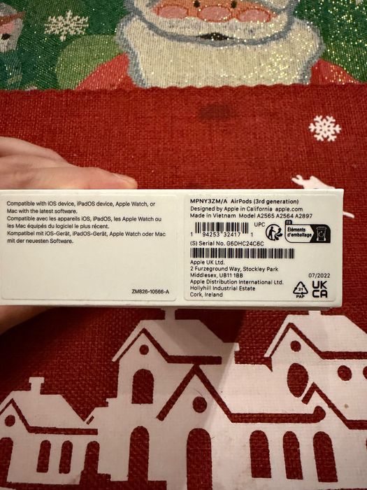 AirPods (3rd generation) - оригинални