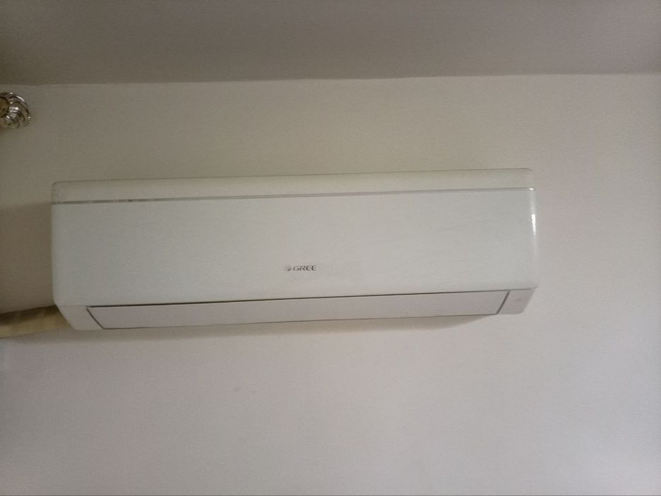 Кондиционер сотилади срочно 12талик инветир