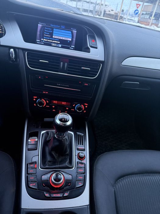 Audi A4 B8 /29.07.2009 model  Facelift 2010-2015 .