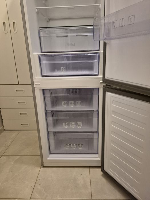 Combina frigorifica Beko No frost