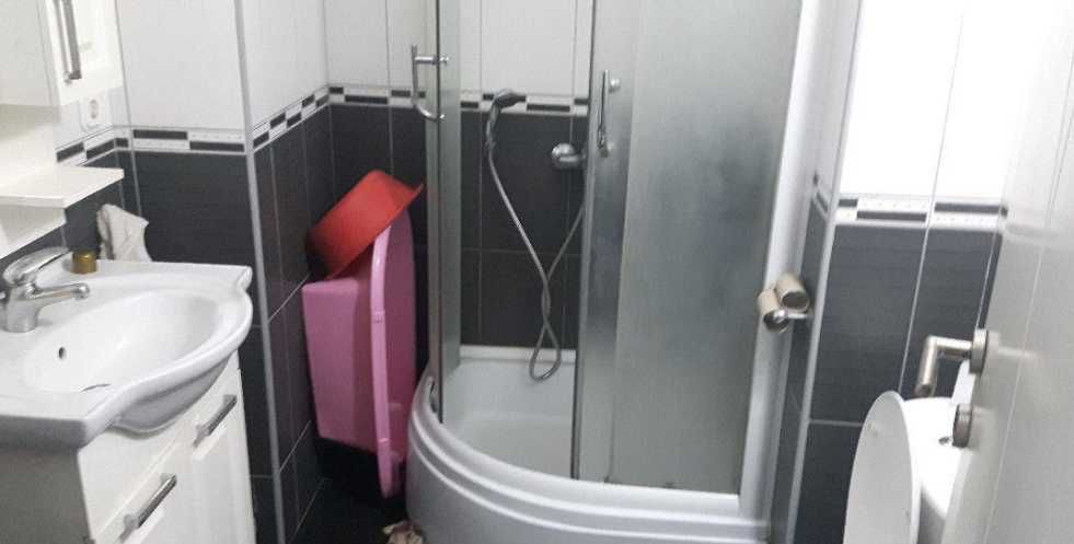 Дава се под наем Едностаен апартамент в Бургас, Победа - 40 кв.м за 163.2 € - Снимка #2