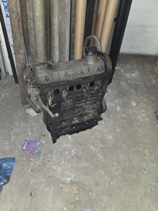 Motor Golf 4 În stare buna