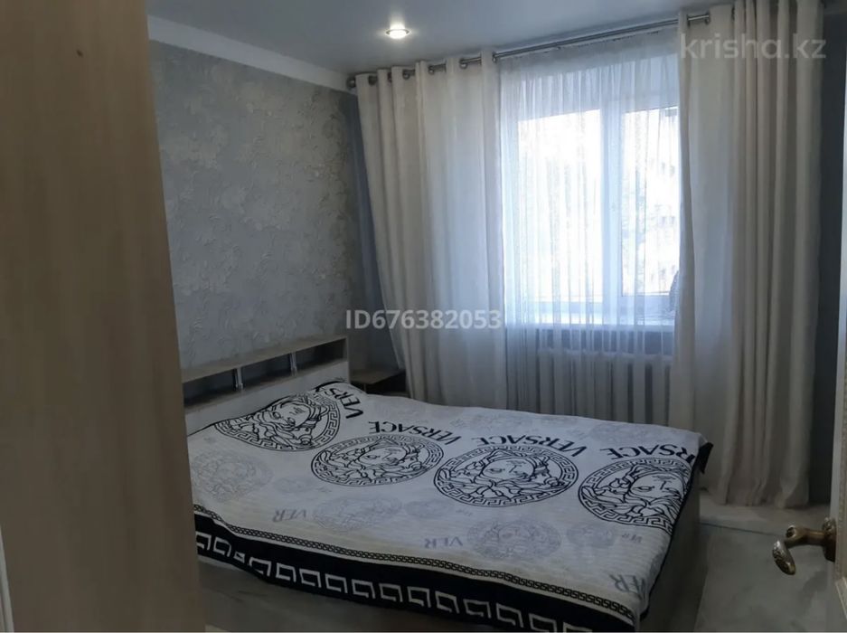Продам кровать двуспальную с тумбами