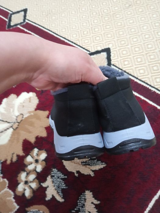 Продам обувь р.40