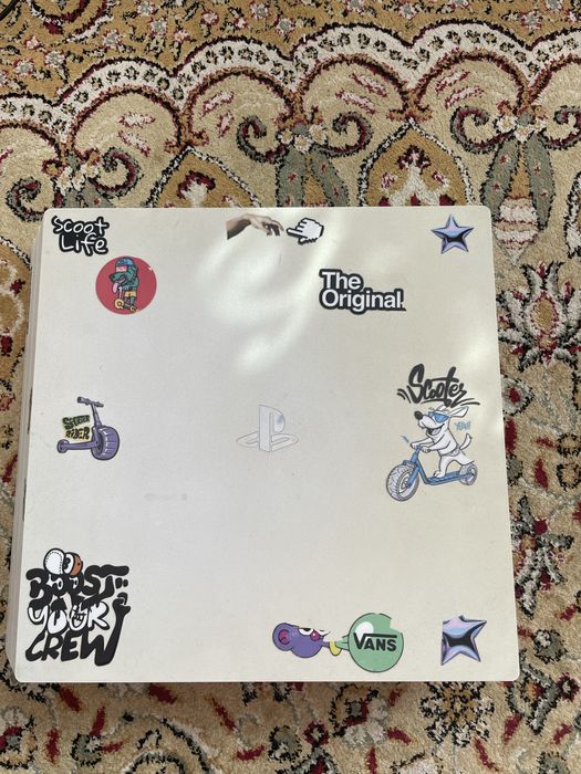 пс 4 про отличное состояние