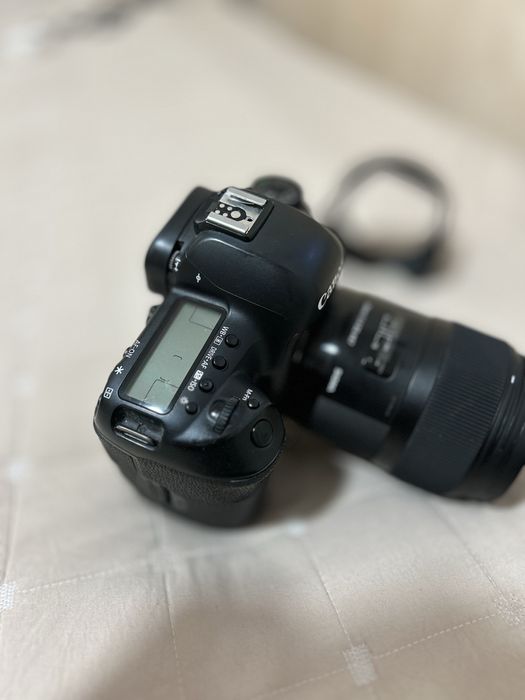 Canon 5d mark 4 sigma 35mm 1.4