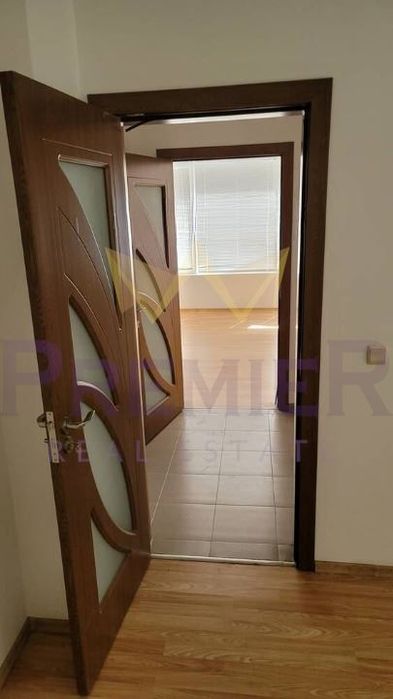 Продава се Двустаен апартамент в Бургас, Меден рудник - зона Б - 47 кв.м за 1107 €/кв.м - Снимка #5