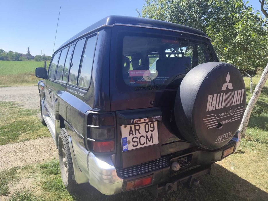 Mitsubishi Pajero 2.4, 7 locuri, 2003