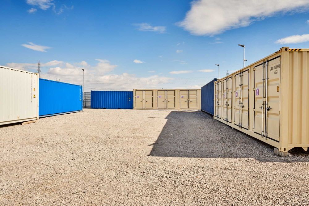 Моркси контейнери за склад под наем