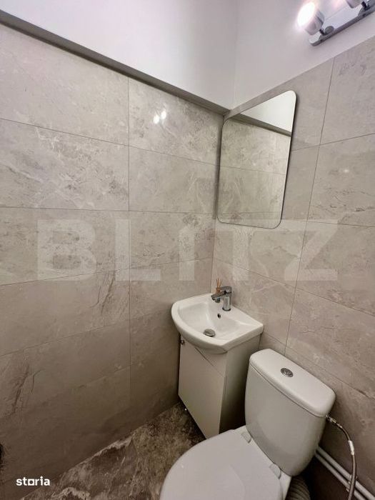 Apartament modern cu 3 camere, 85 mp, centrala si AC, zona CENTRALA