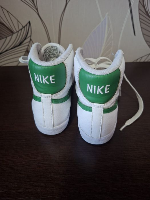 Adidași Nike Blazer Mid 77 vintage