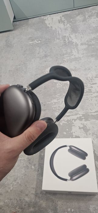 AirPods Max идеальное состояние