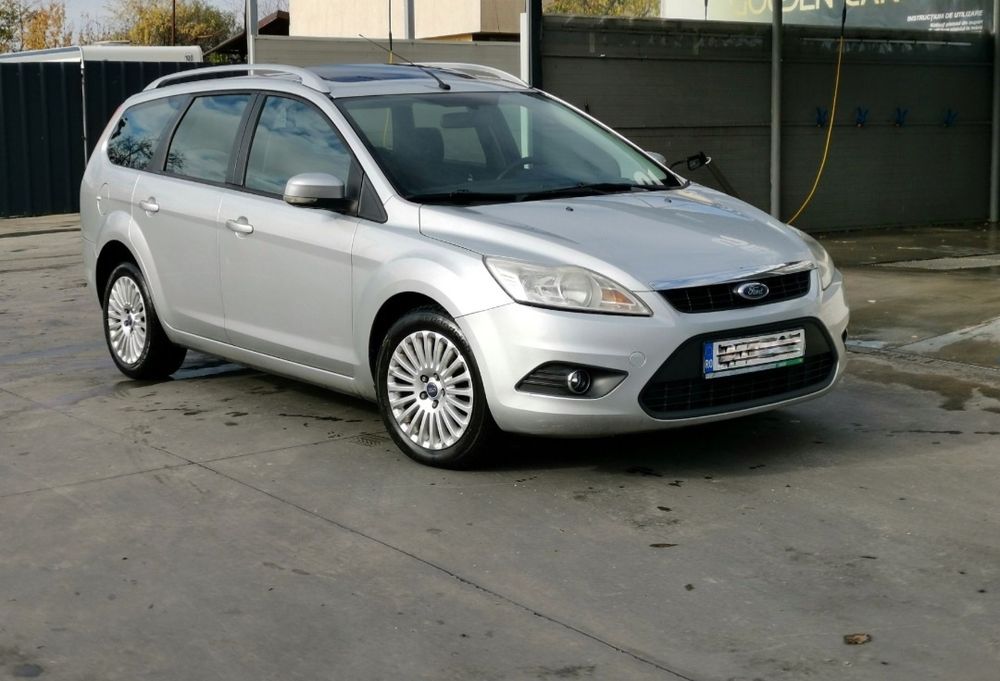 Vând sau schimb Ford focus MK2 break 2010 facelift