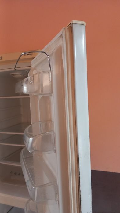 Продажа холодильника