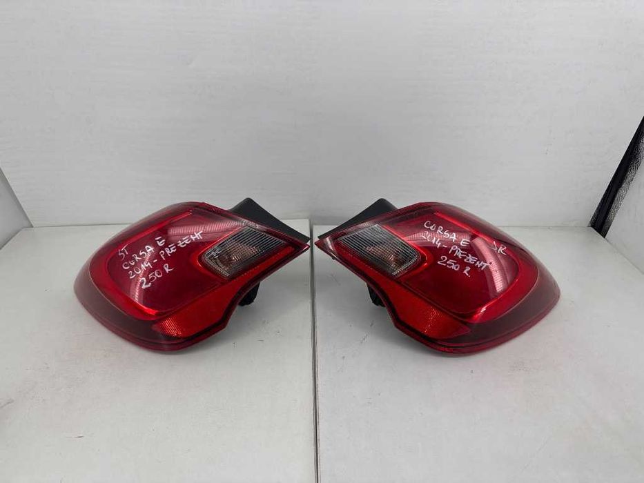 Stopuri lampa spate Opel Corsa E 2014-prezent stop stanga stop dreapta 13428455 13428456