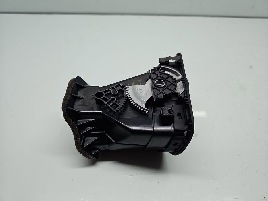 Grila aerisire dreapta Volkswagen Golf 6 (5K1) [Fabr 2009-2013] 5K081