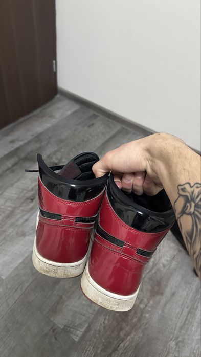 Jordan 1 High Patent Bred 41 номер