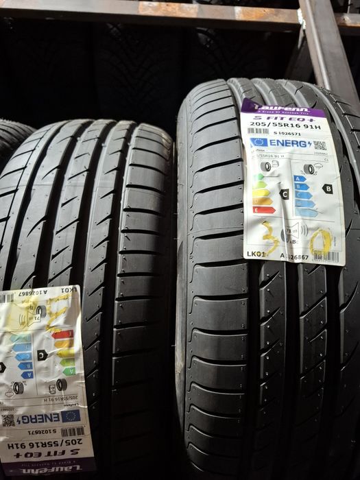 205 55 16 vând 2 anvelope vara Laufenn Noi