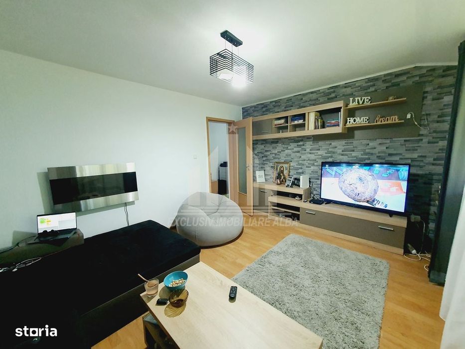 Apartament 3 camere decomandate | 80 mp | Loc parcare | Alba-Micesti