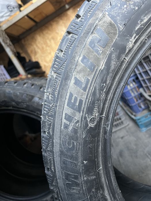 Шины MICHELIN X-Ice North 4 235/55 R20 105T с шипами