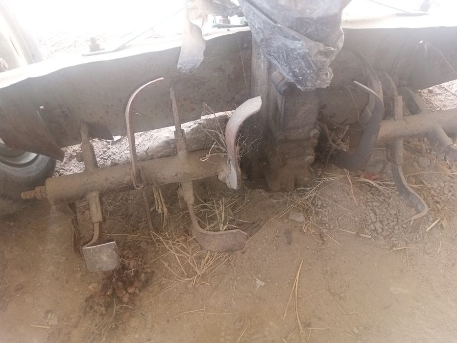 Мотоблок Украинский сотилади