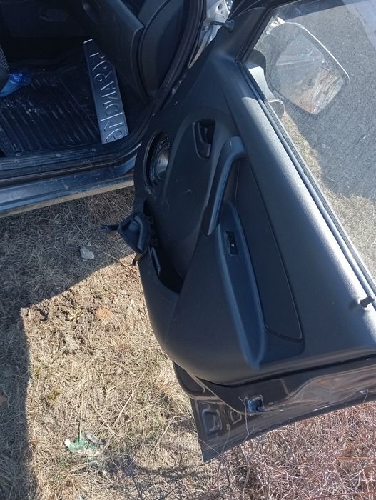 Продам ВАЗ 2190 гранта 2015 г.в.