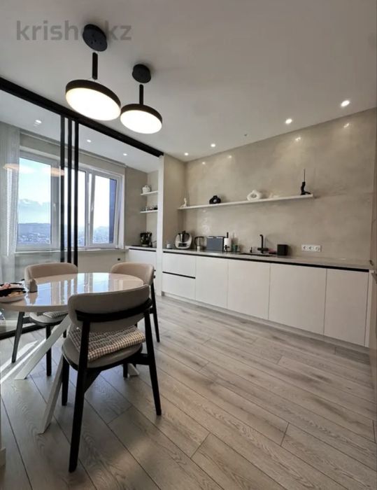 Посуточно  13000  тг