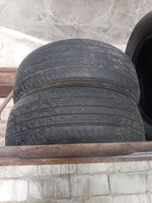 Летняя резина Triangle стоял на камри 30