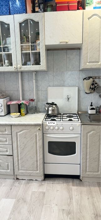 Продам Кухонный гарнитур б/у