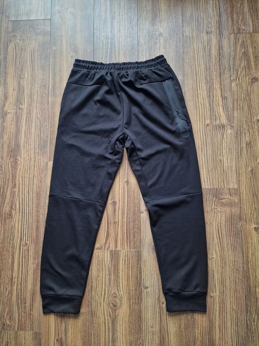 Страхотен мъжки спортен сет екип размер S M L XL