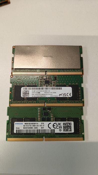 Memorie RAM ddr4 ddr5 8Gb