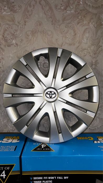 Колпаки Toyota Corolla R16(комлект)