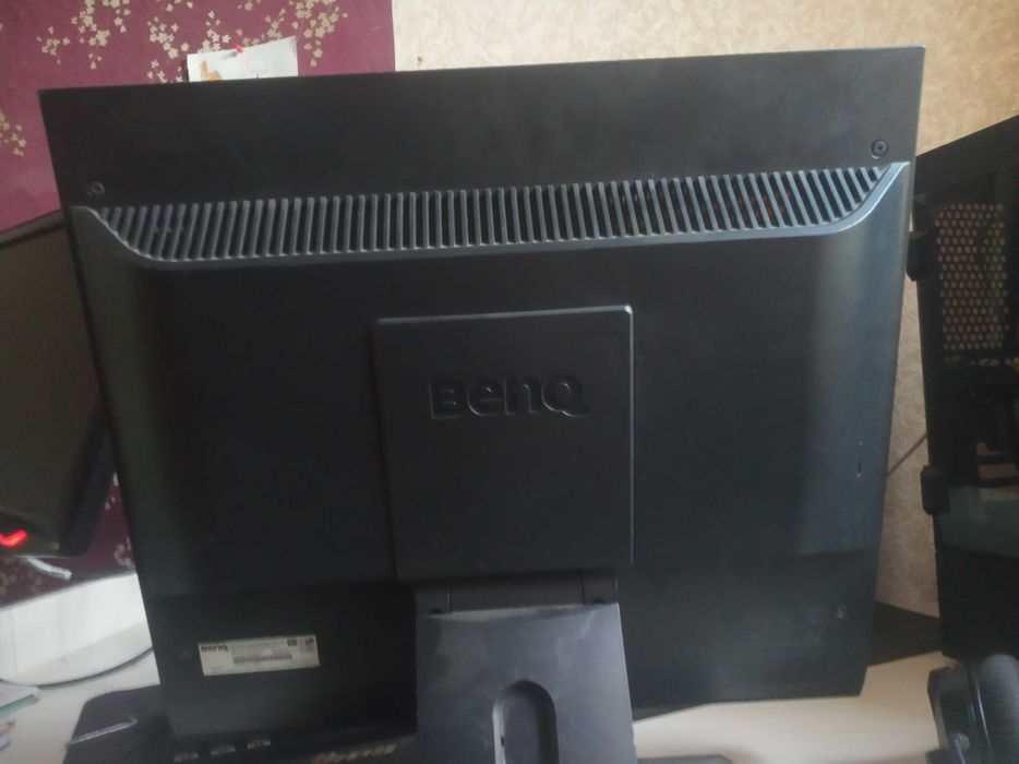 Продам   монитор