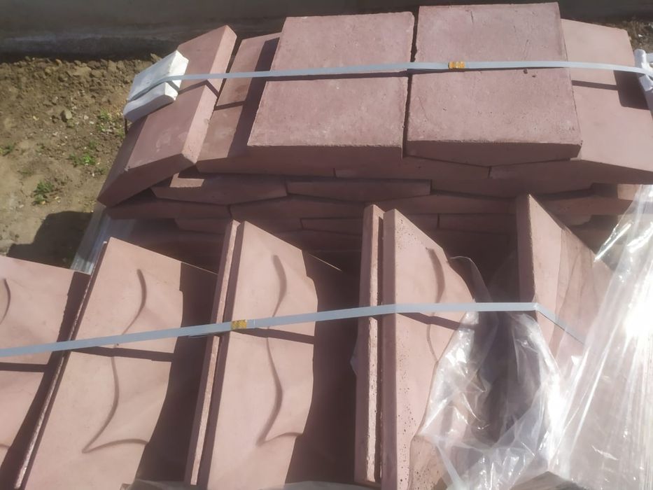 Крышки, Шляпки, накрывочный элемент, парапет, колпаки на заборы, тумбы