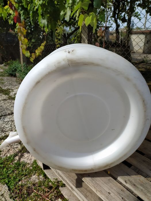 Бидон пластмасов 80л.