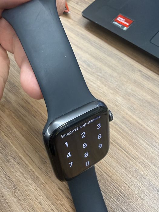 Продам apple watch SE 44mm