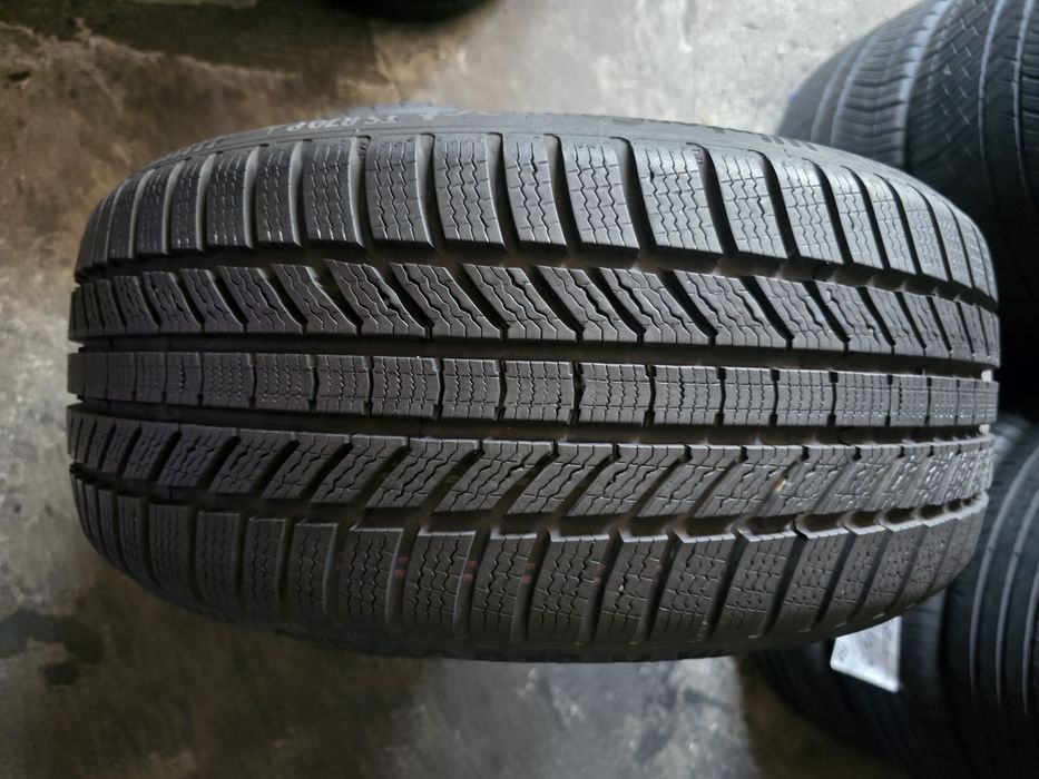 Continental 225/40 R18 92V MS iarnă