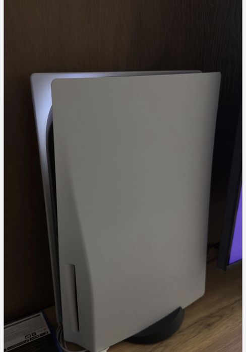 Продам playstation 5