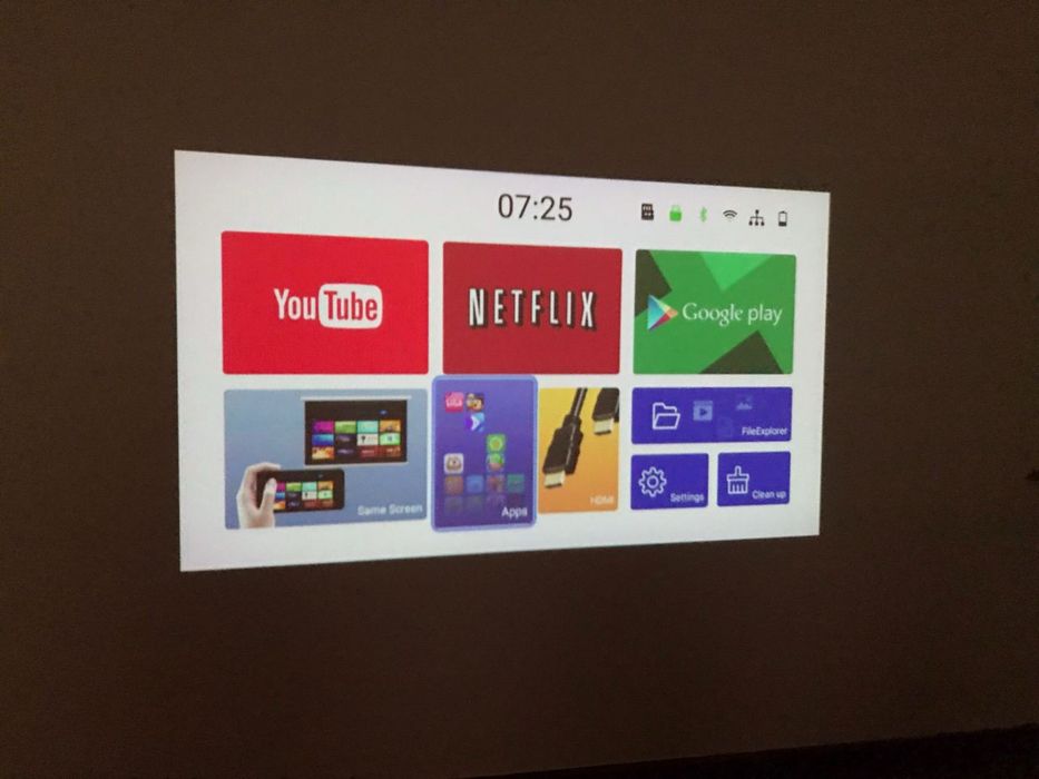 Смарт Проектор для дома и работы