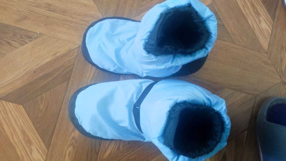 Коньки, сапоги, туфли, сандалии