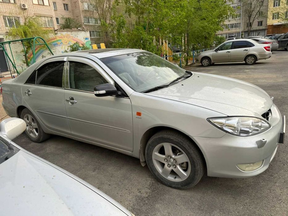 Продам Toyota Camry