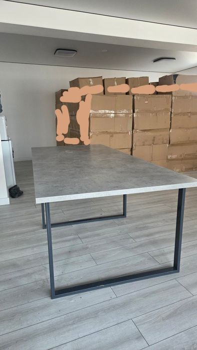 Продаются 2 стола