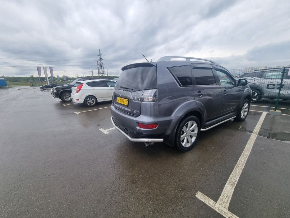 Продам срочно mitsubishi outlander