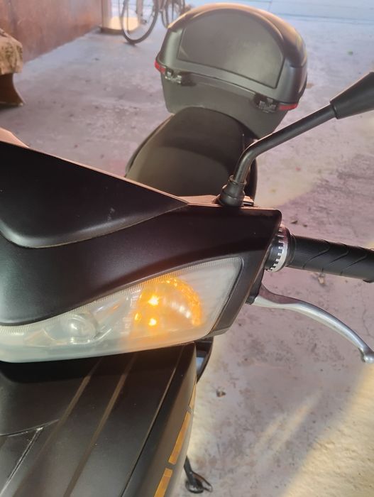Vând scuter ztech electric sau schimb cu atv