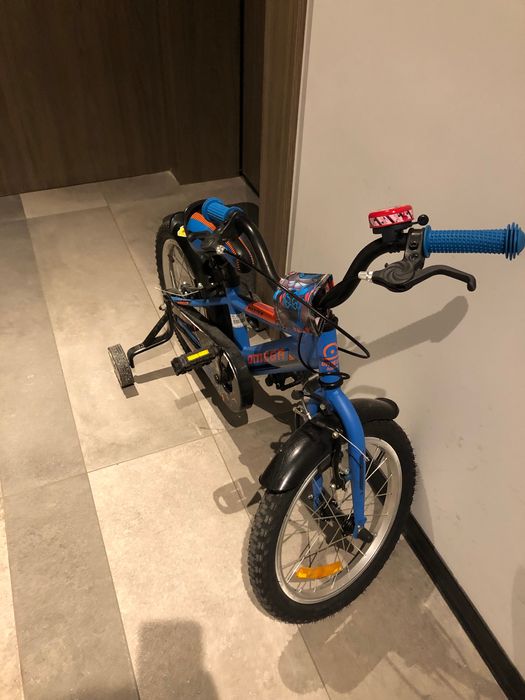 Колело Omega с помощни колела